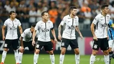 新赛季中超战绩亮点：申花主场称霸，海港客场独领风骚！