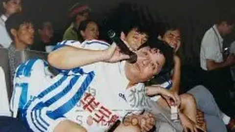 瓜迪奥拉点醒足球新境界：斯通斯亲述，瓜帅言辞魅力颠覆我的足球观